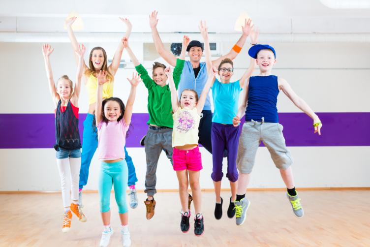 Cours de danses creatives pour enfants a montreal studio 2720 1030x687